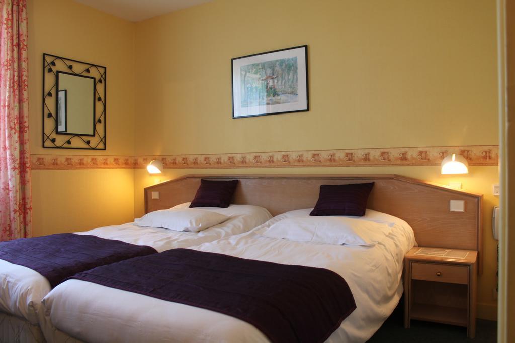 Hotel Des Bains Lancieux Bilik gambar
