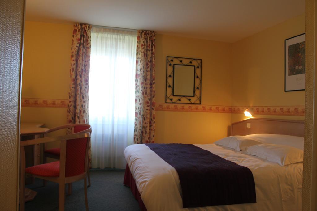Hotel Des Bains Lancieux Bilik gambar