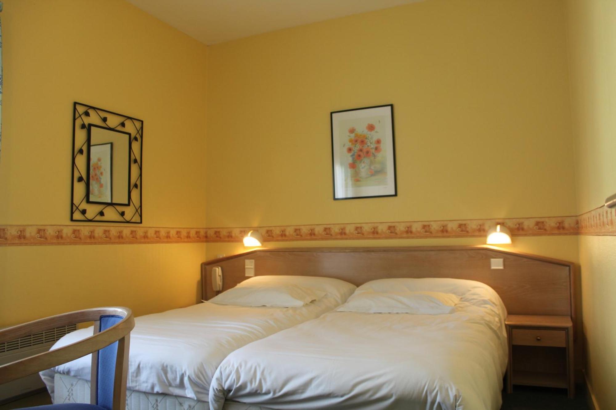 Hotel Des Bains Lancieux Bilik gambar